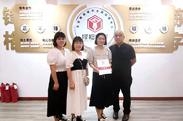 熱烈祝賀張老師簽約安徽阜陽(yáng)界首市代理！