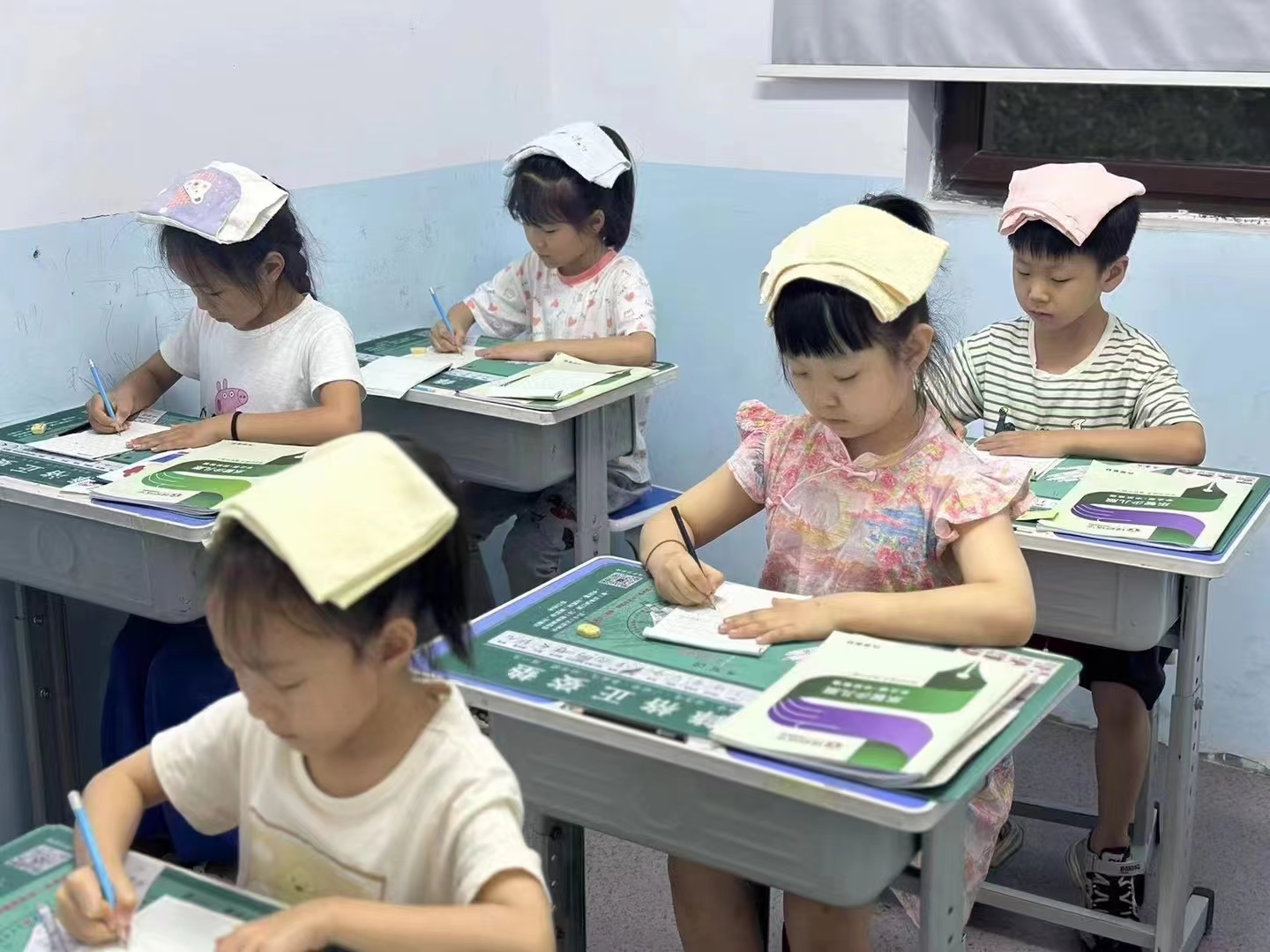 書法加盟多少錢？|鋒格練字鄭州新鄭龍湖書法加盟校區(qū)